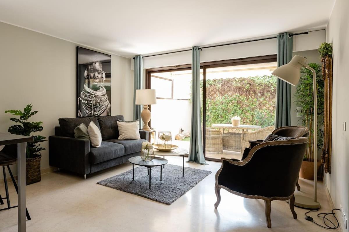 Mi Casa Tu Casa - Pg * Cannes